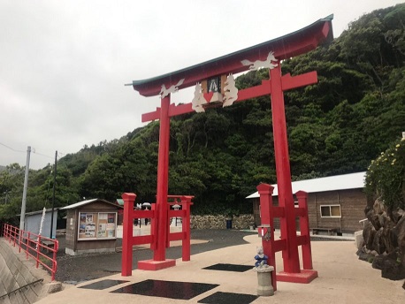 元乃隅稲成神社　お賽銭.jpg